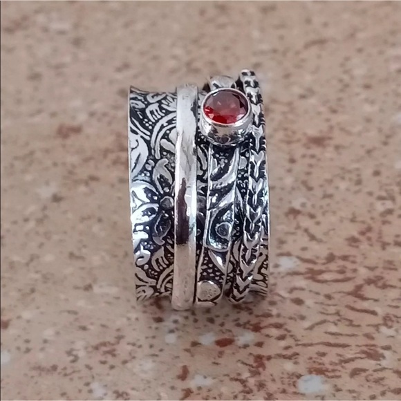 Silver meditation spinner rings with Gemstones - Picture 7 of 10